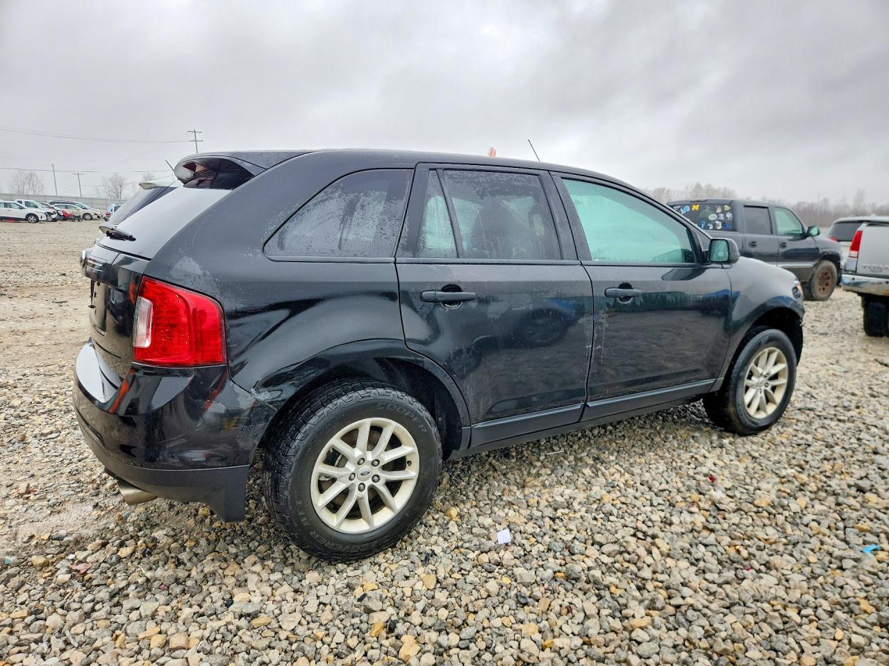 2013 Ford Edge Se - Image 3