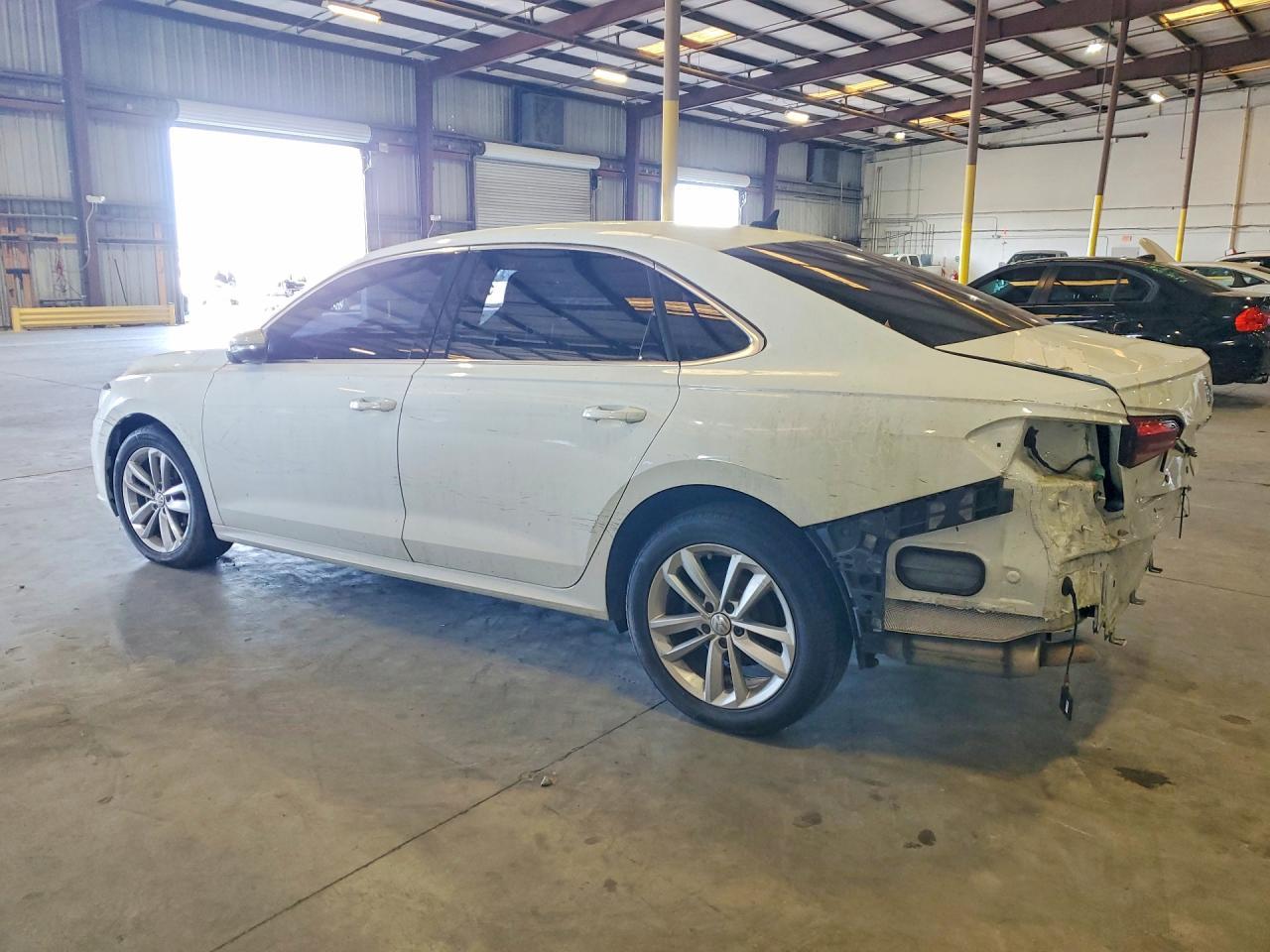 2020 Volkswagen Passat Se - Image 2