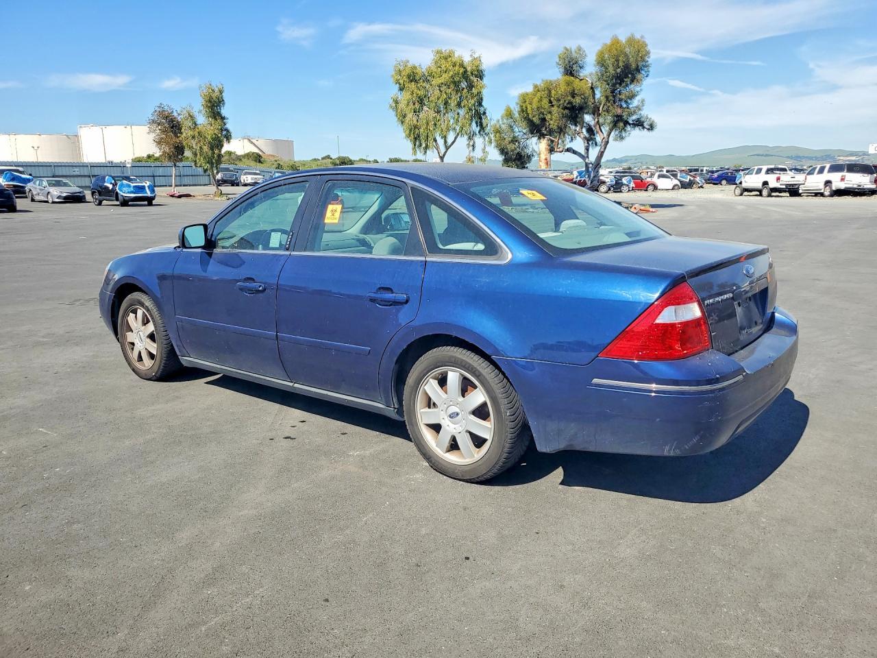 2005 Ford Five Hundred Se - Фото 2