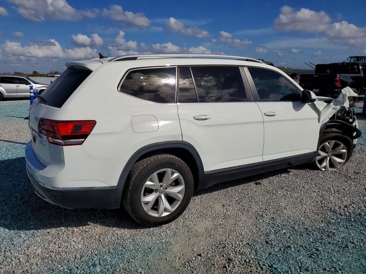 2018 Volkswagen Atlas Sel - Фото 3