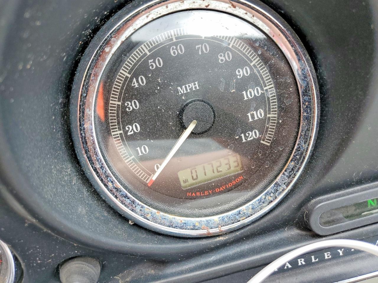 2010 Harley Davidson Flhtcu - Фото 7