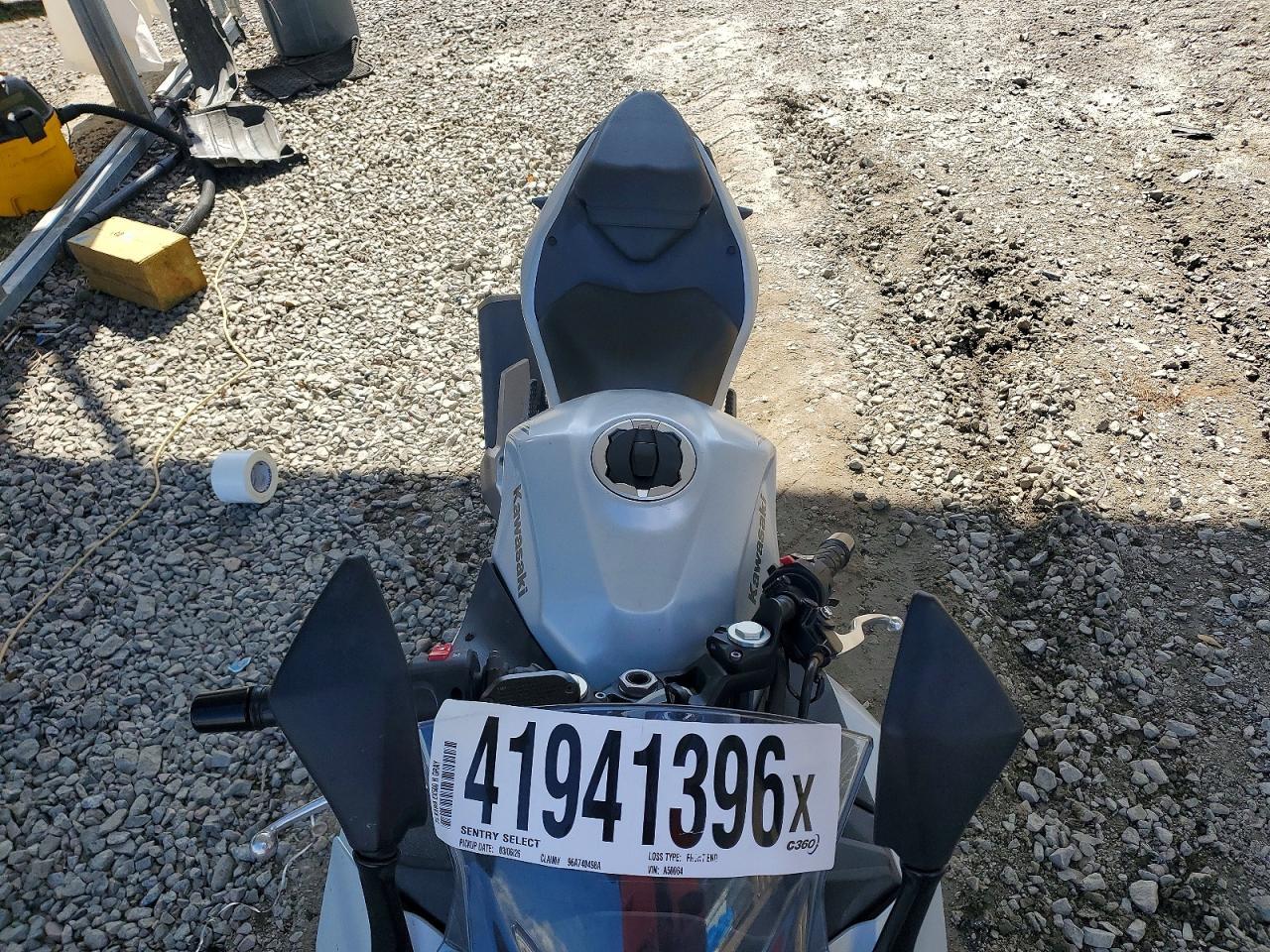 2025 Kawasaki Ex500 H - Фото 5