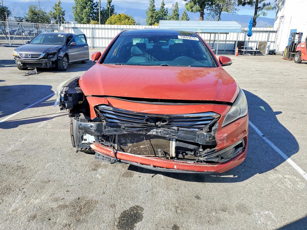 2015 Hyundai Sonata Limited 2.0T - Фото 5