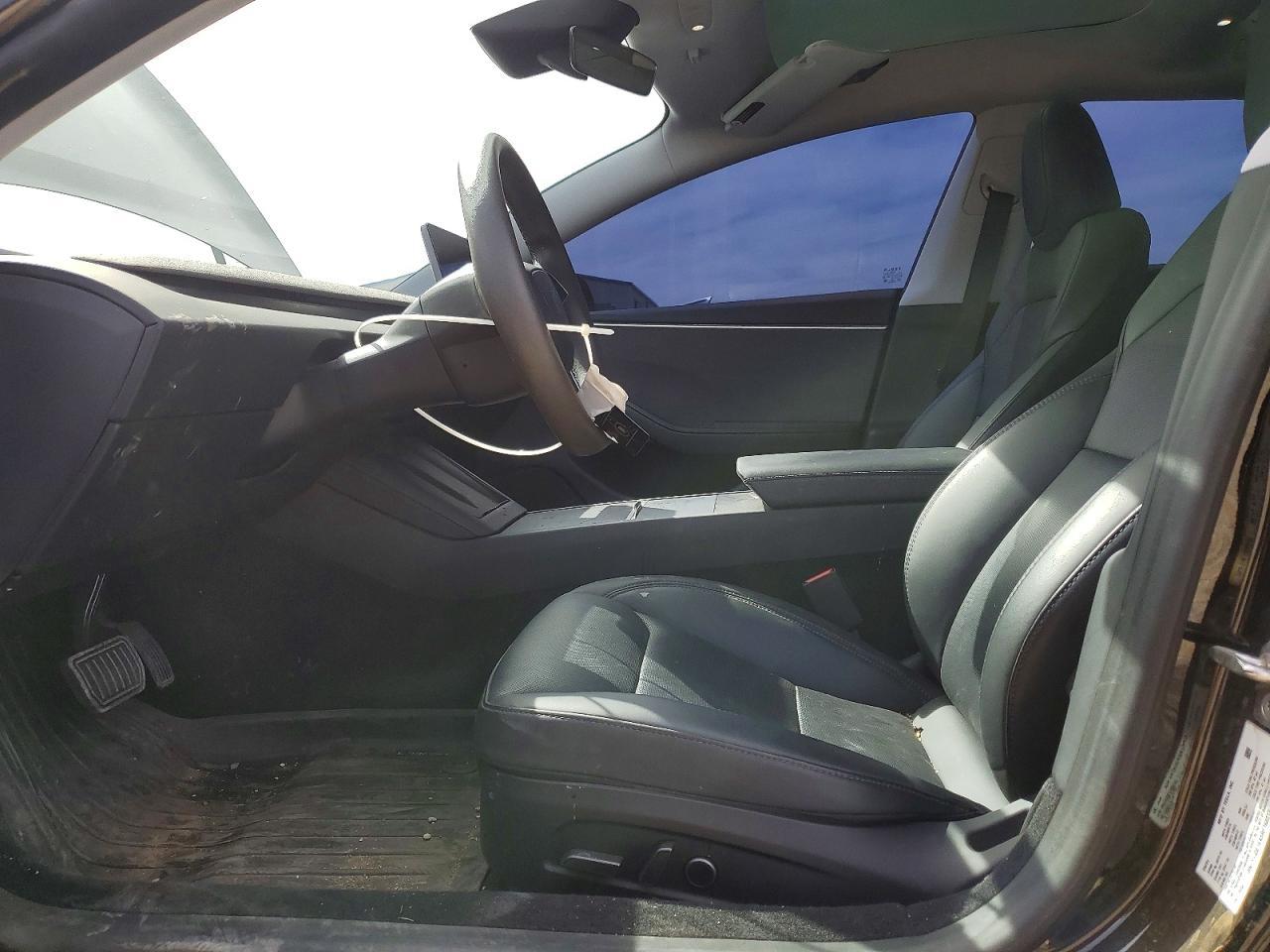2024 Tesla Model 3 - Фото 7