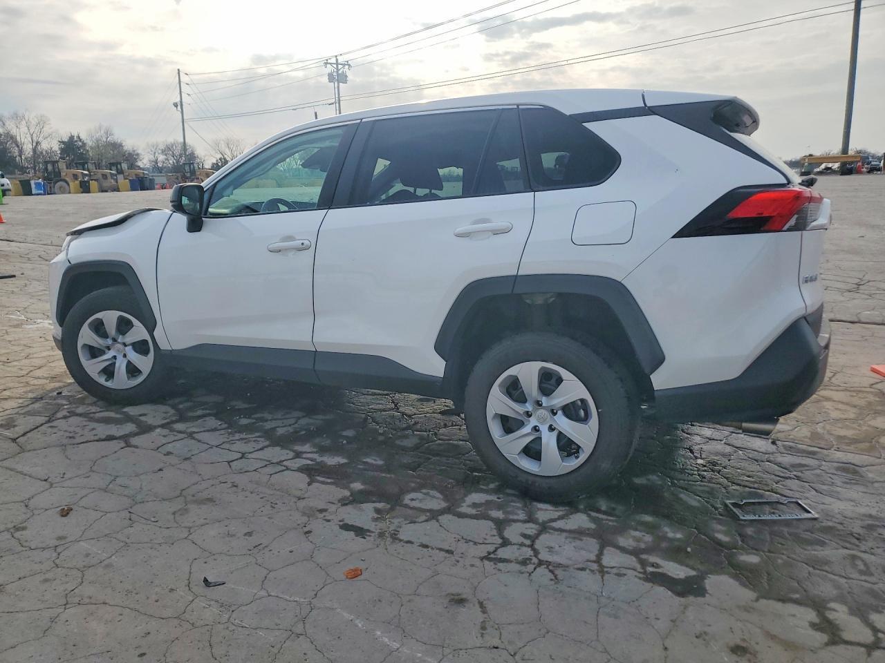 2024 Toyota Rav4 Le - Фото 2