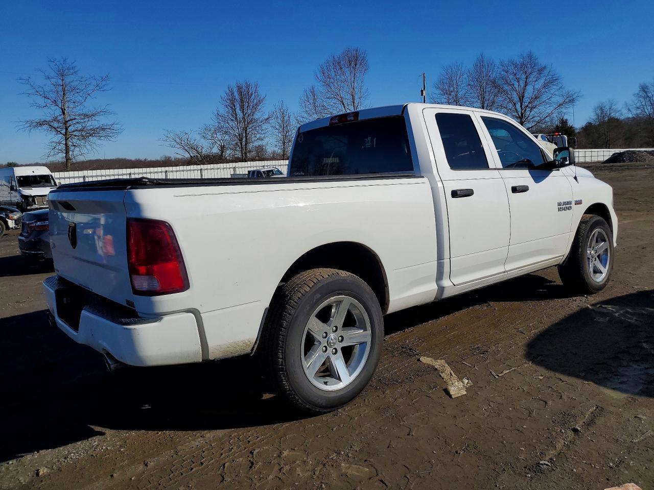 2016 Ram 1500 St - Image 3