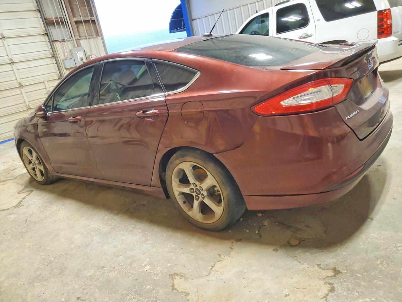 2015 Ford Fusion Se - Фото 2