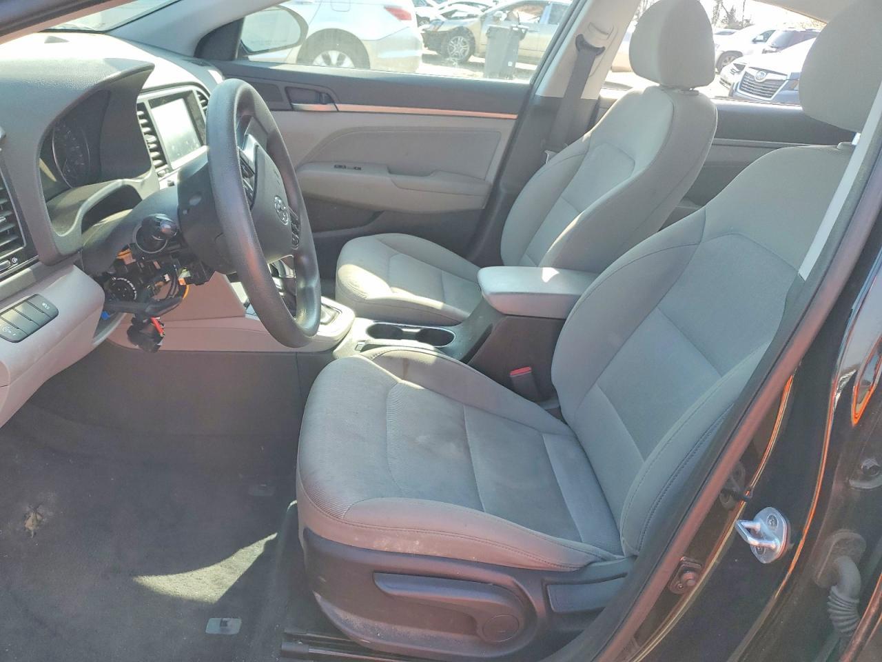 2017 Hyundai Elantra Se - Фото 7
