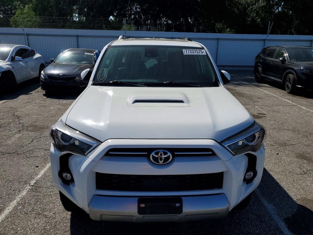 2022 Toyota 4Runner Sr5 Premium - Фото 5