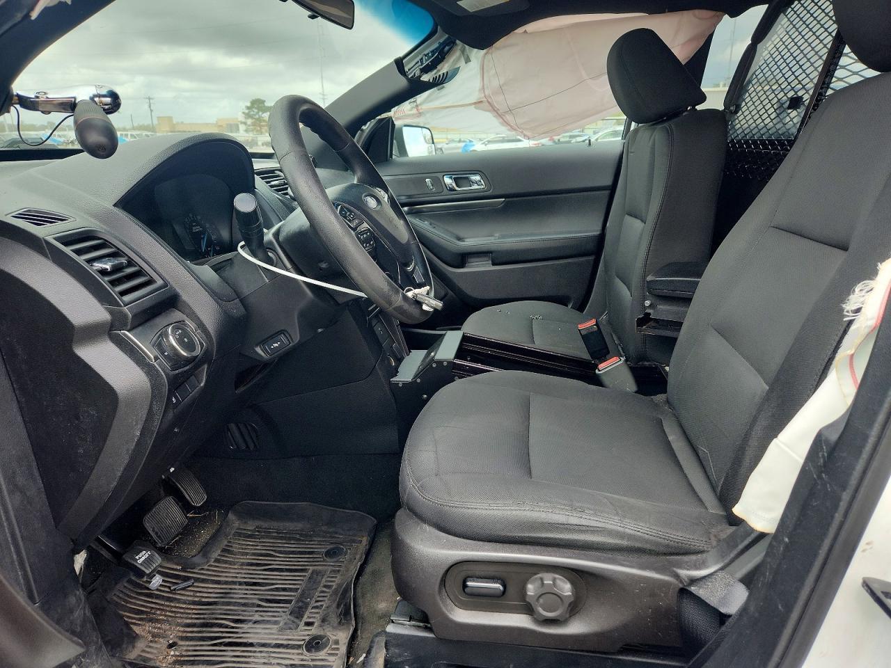 2017 Ford Explorer Police Interceptor - Фото 7