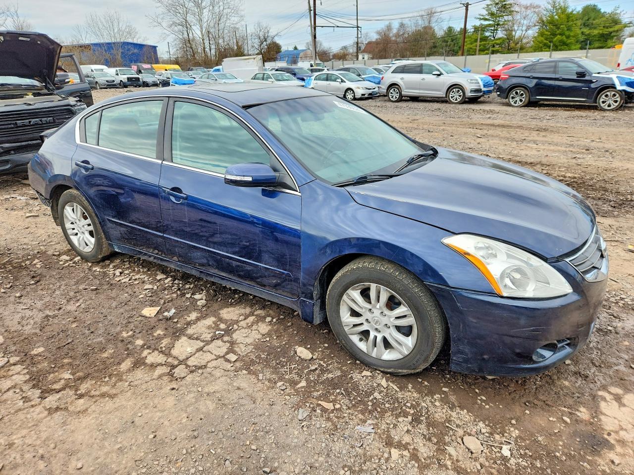 2011 Nissan Altima 2.5 - Фото 4