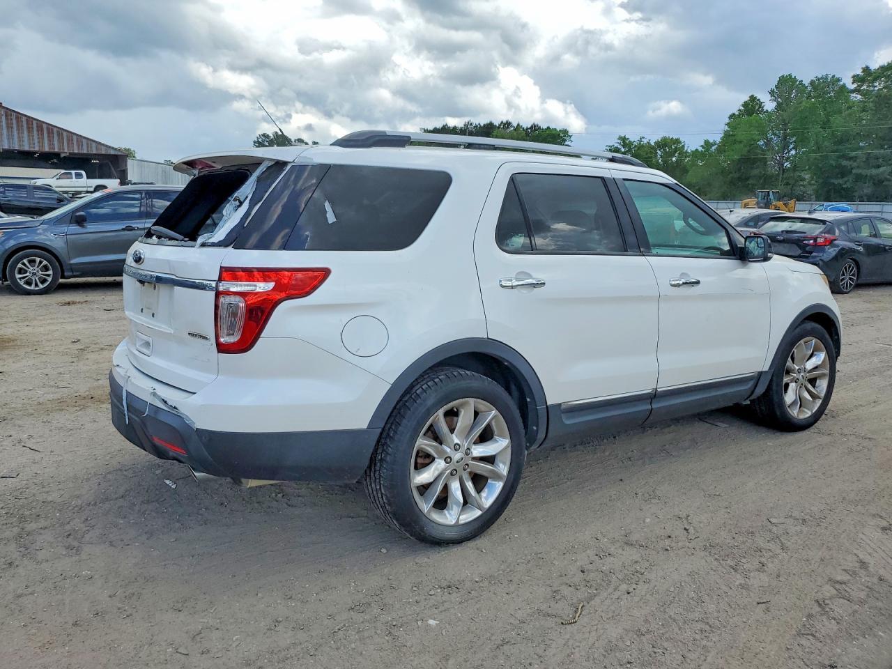 2013 Ford Explorer Xlt - Фото 3