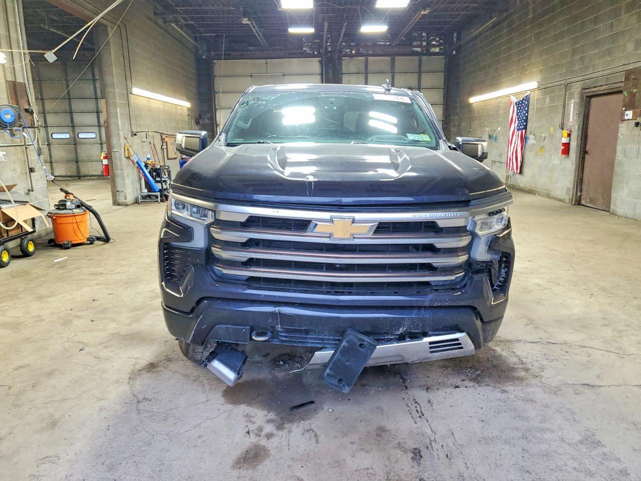 2022 Chevrolet Silverado K1500 High Country - Фото 5