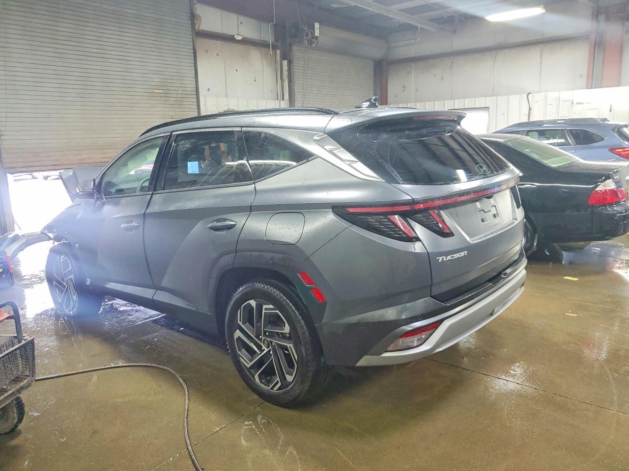 2025 Hyundai Tucson Limited - Фото 2