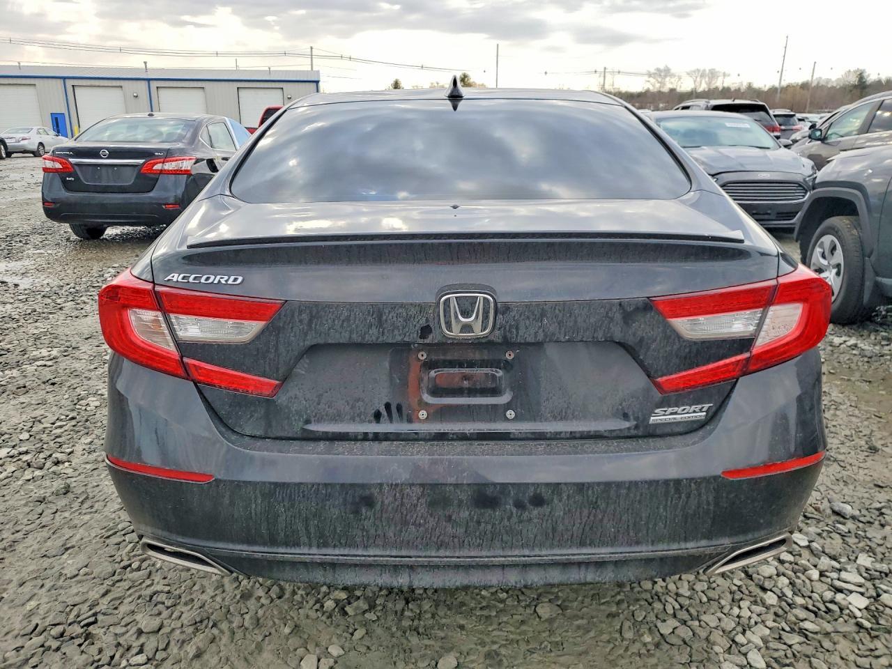 2022 Honda Accord Sport Se - Image 6