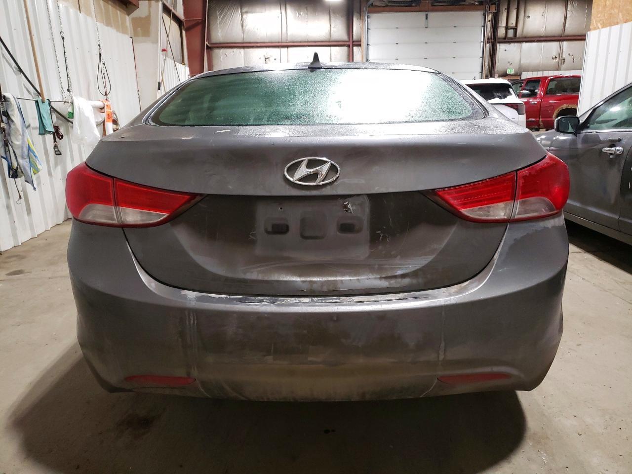 2012 Hyundai Elantra Gls - Фото 6