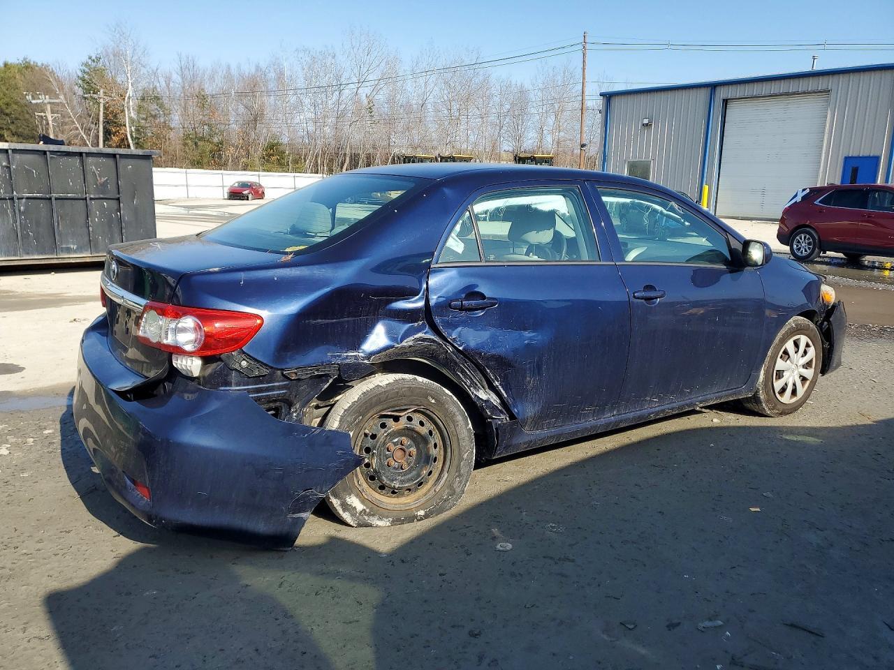 2012 Toyota Corolla L - Фото 3
