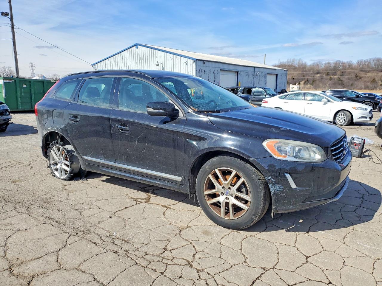 2017 Volvo Xc60 T5 - Image 4