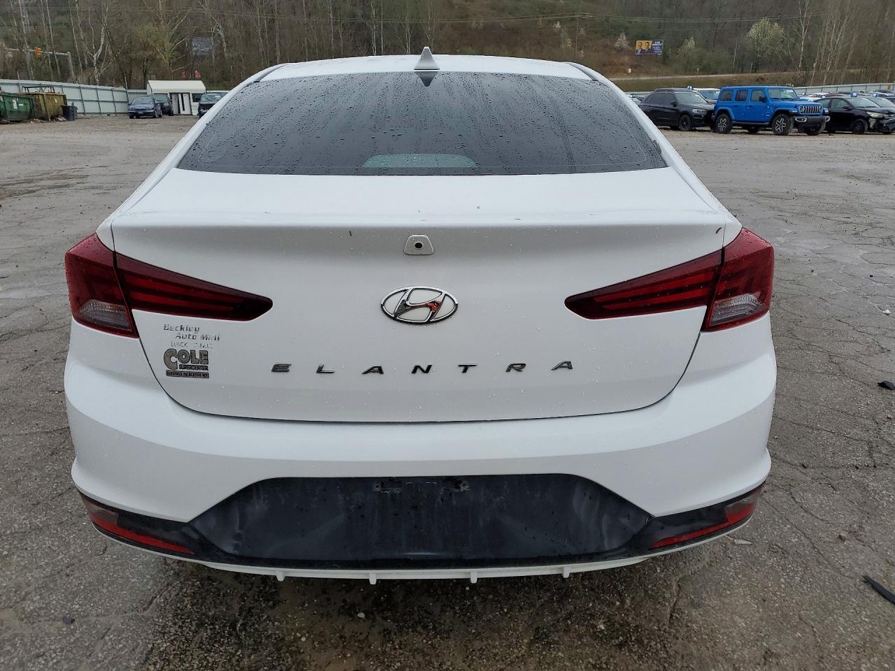 2020 Hyundai Elantra Sel - Фото 6