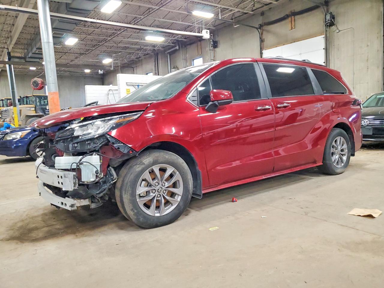 2024 Toyota Sienna Xle 7-Passenger
