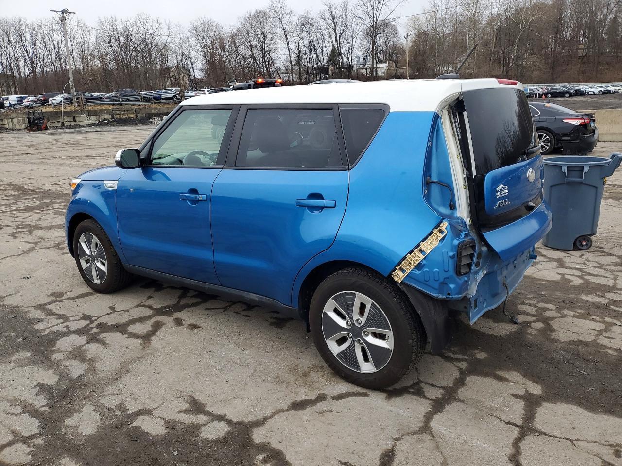 2017 Kia Soul Ev Base - Image 2