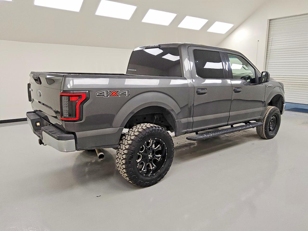 2016 Ford F150 Supercrew - Image 3