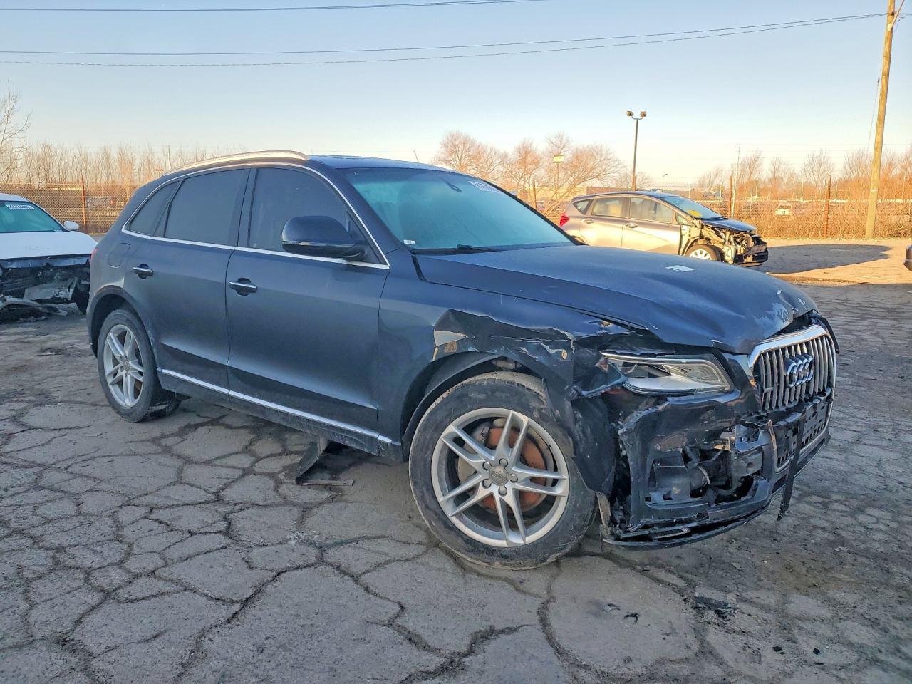 2017 Audi Q5 Premium Plus - Image 4