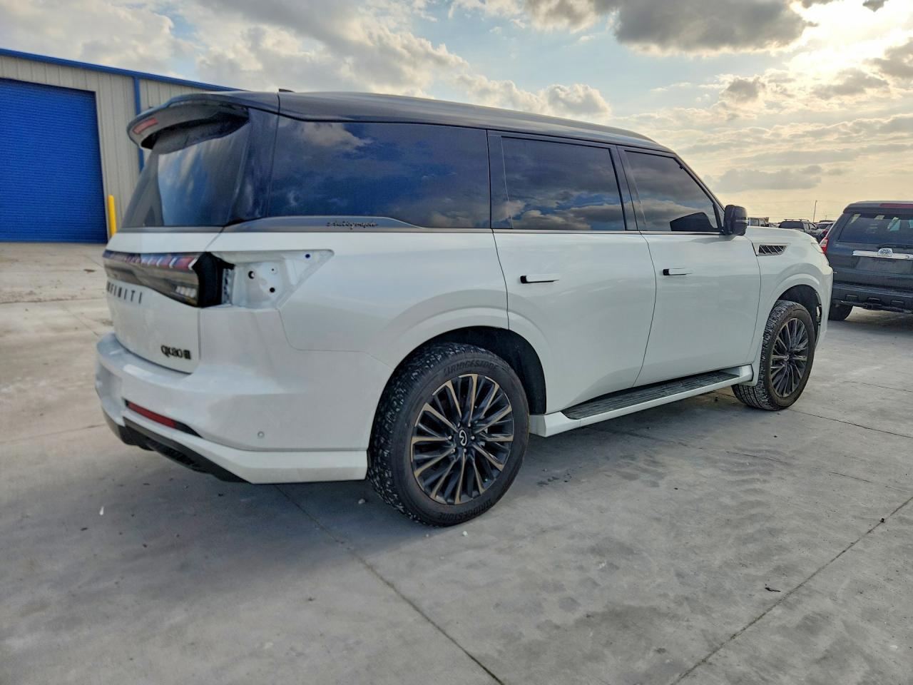2026 Infiniti Qx80 Autograph - Фото 3