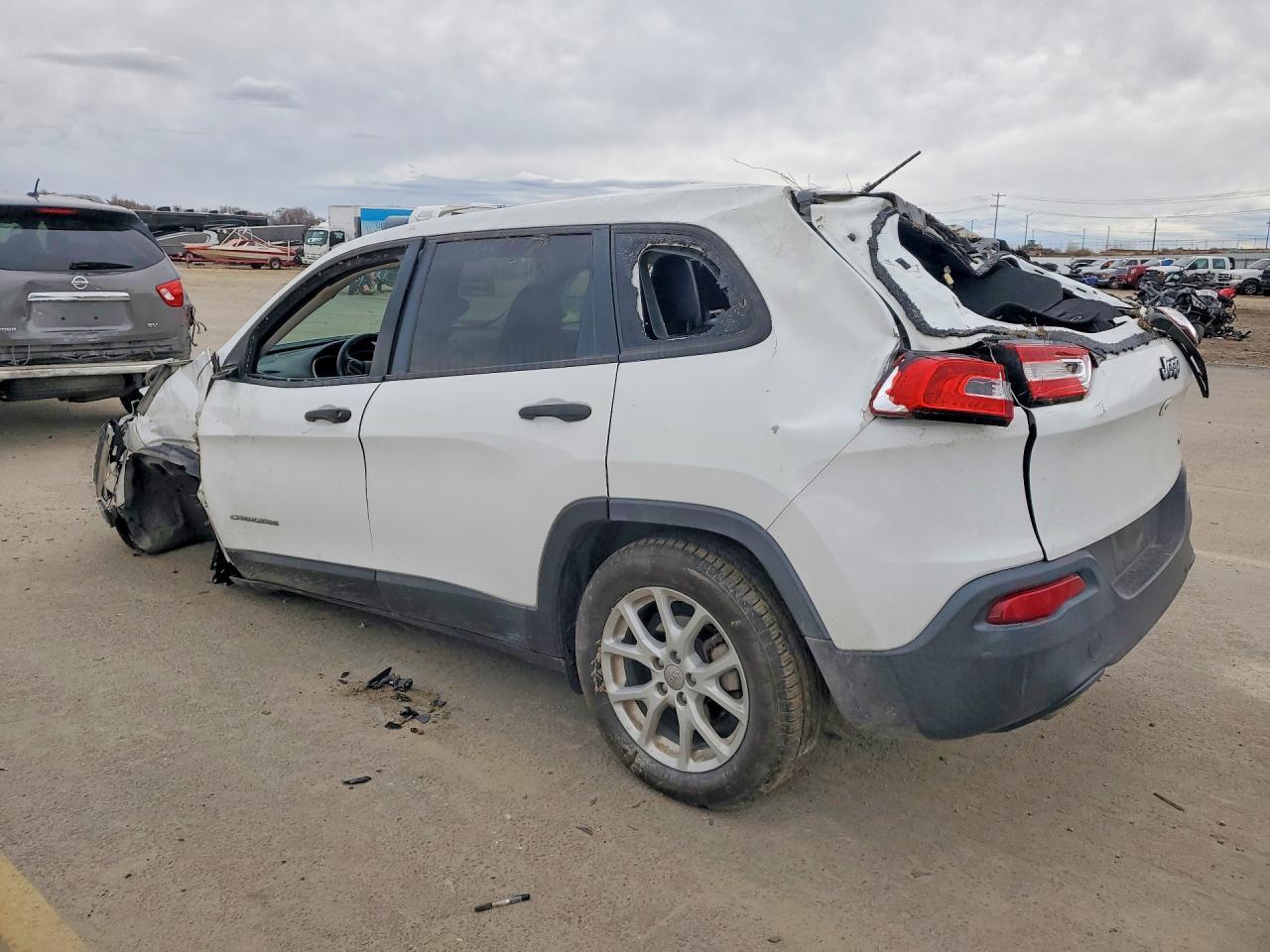 2017 Jeep Cherokee Sport - Фото 2