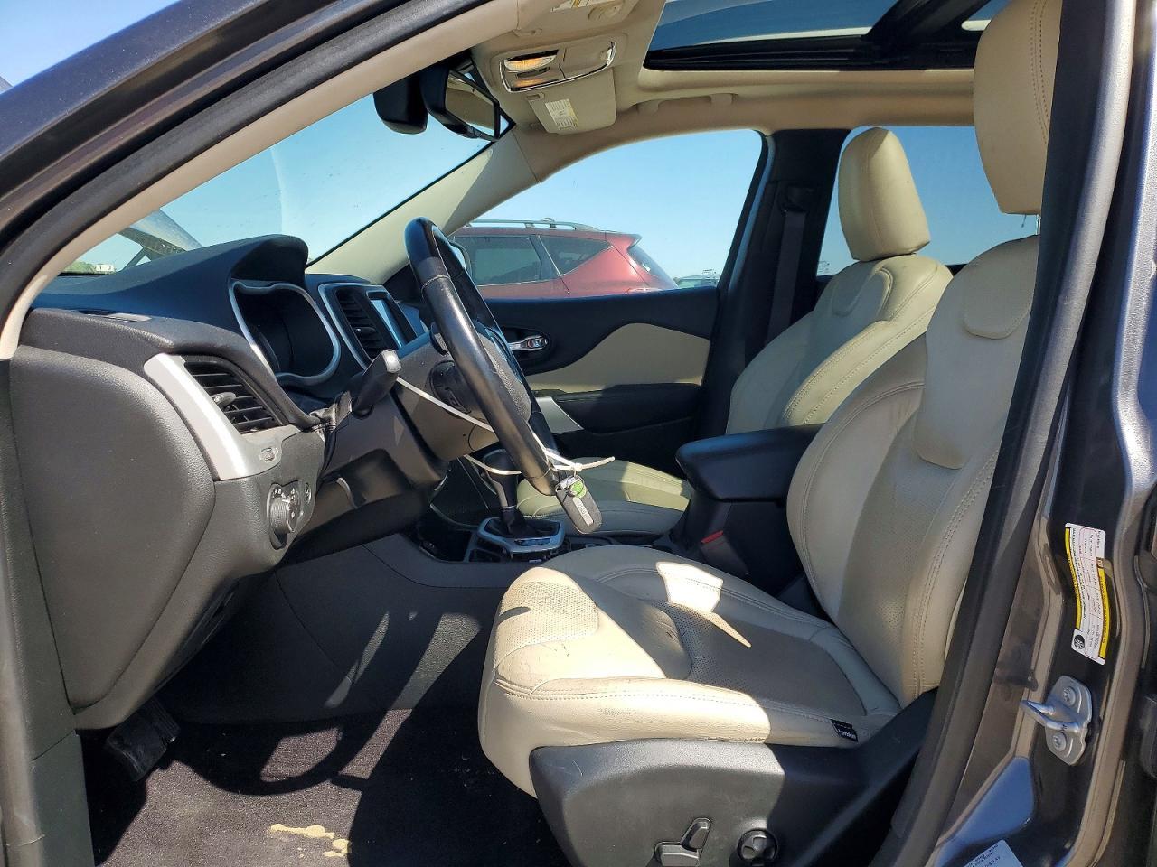 2017 Jeep Cherokee Latitude - Image 7