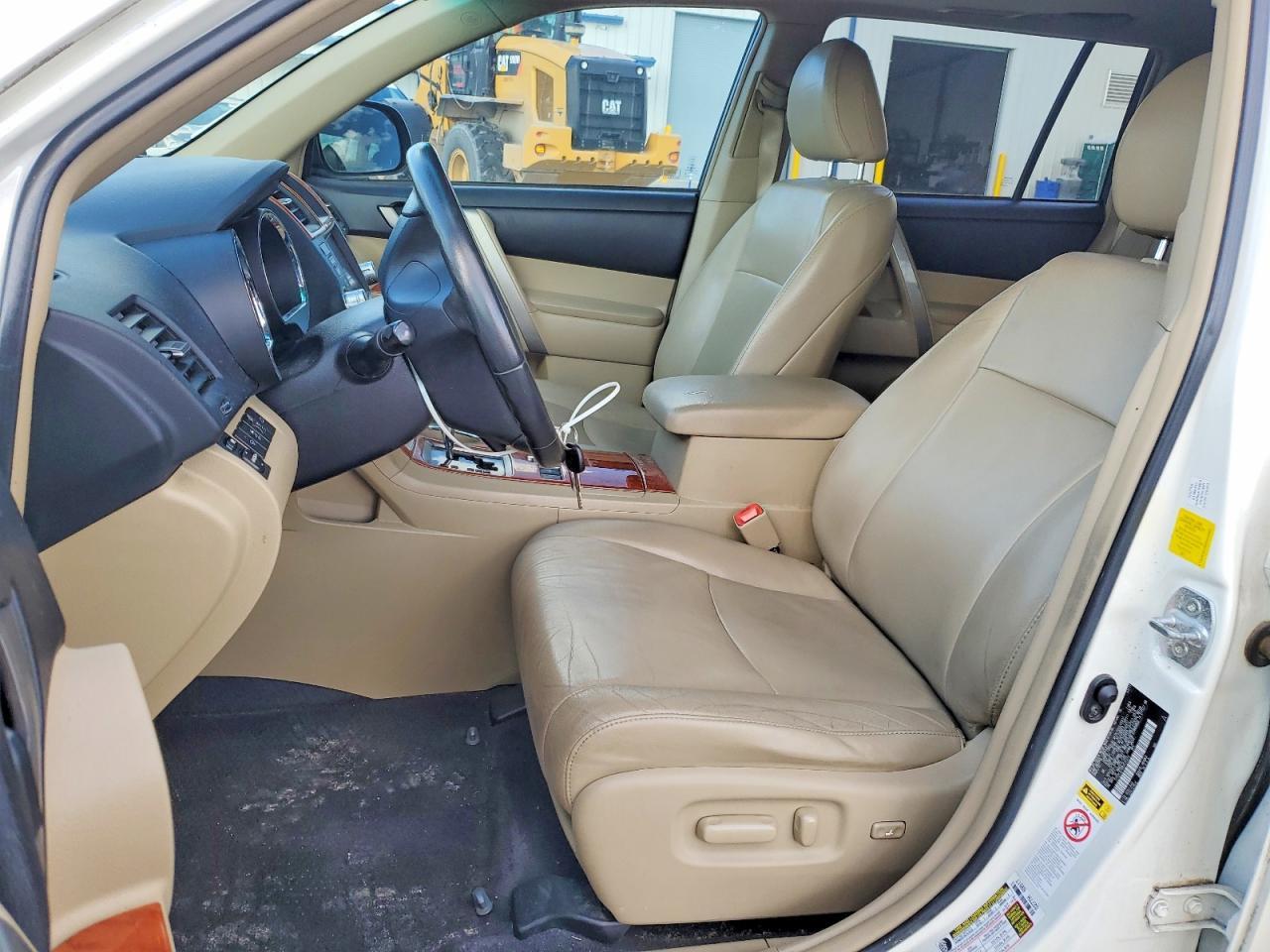 2011 Toyota Highlander Se - Image 7