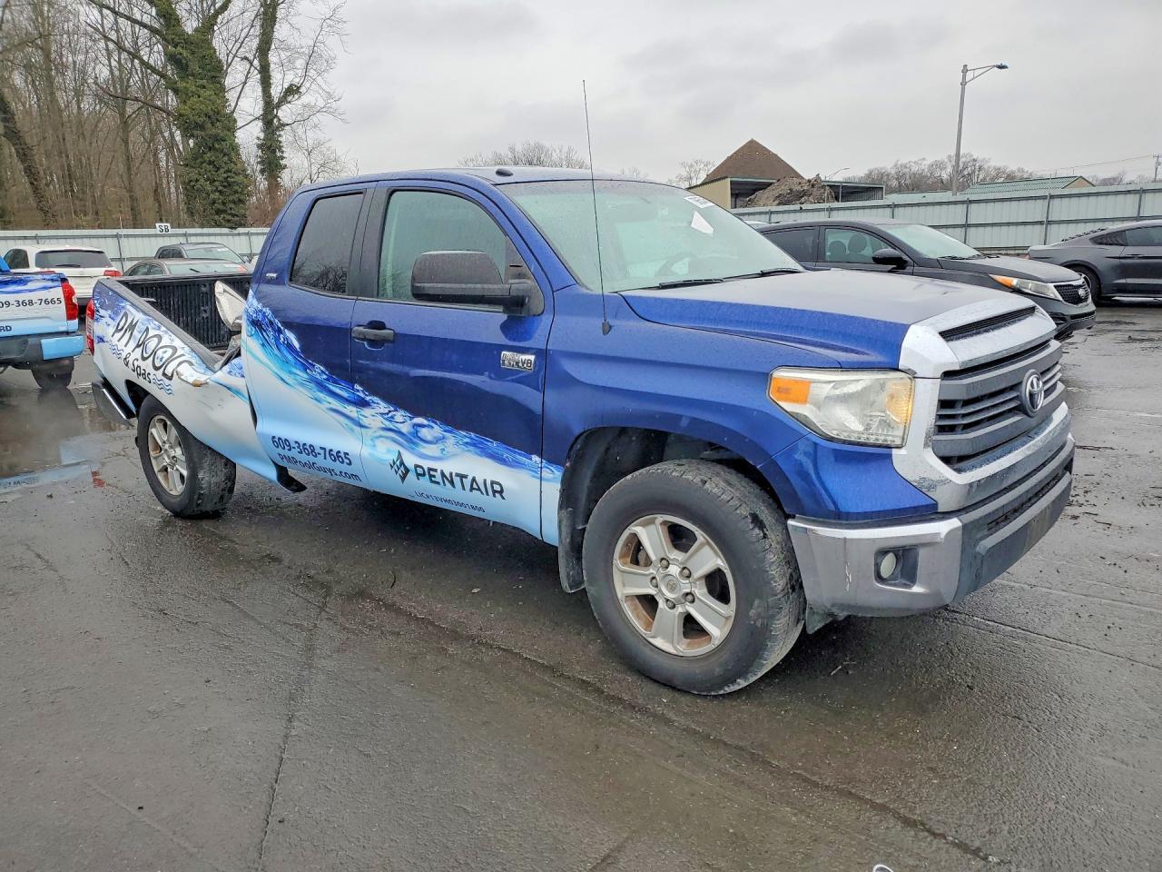 2014 Toyota Tundra Sr5 - Image 4