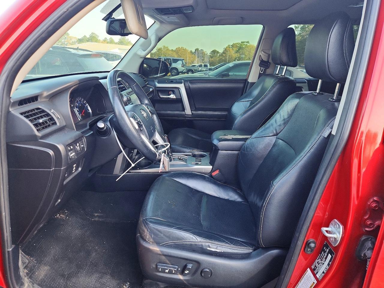 2014 Toyota 4Runner Limited/Trail - Image 7