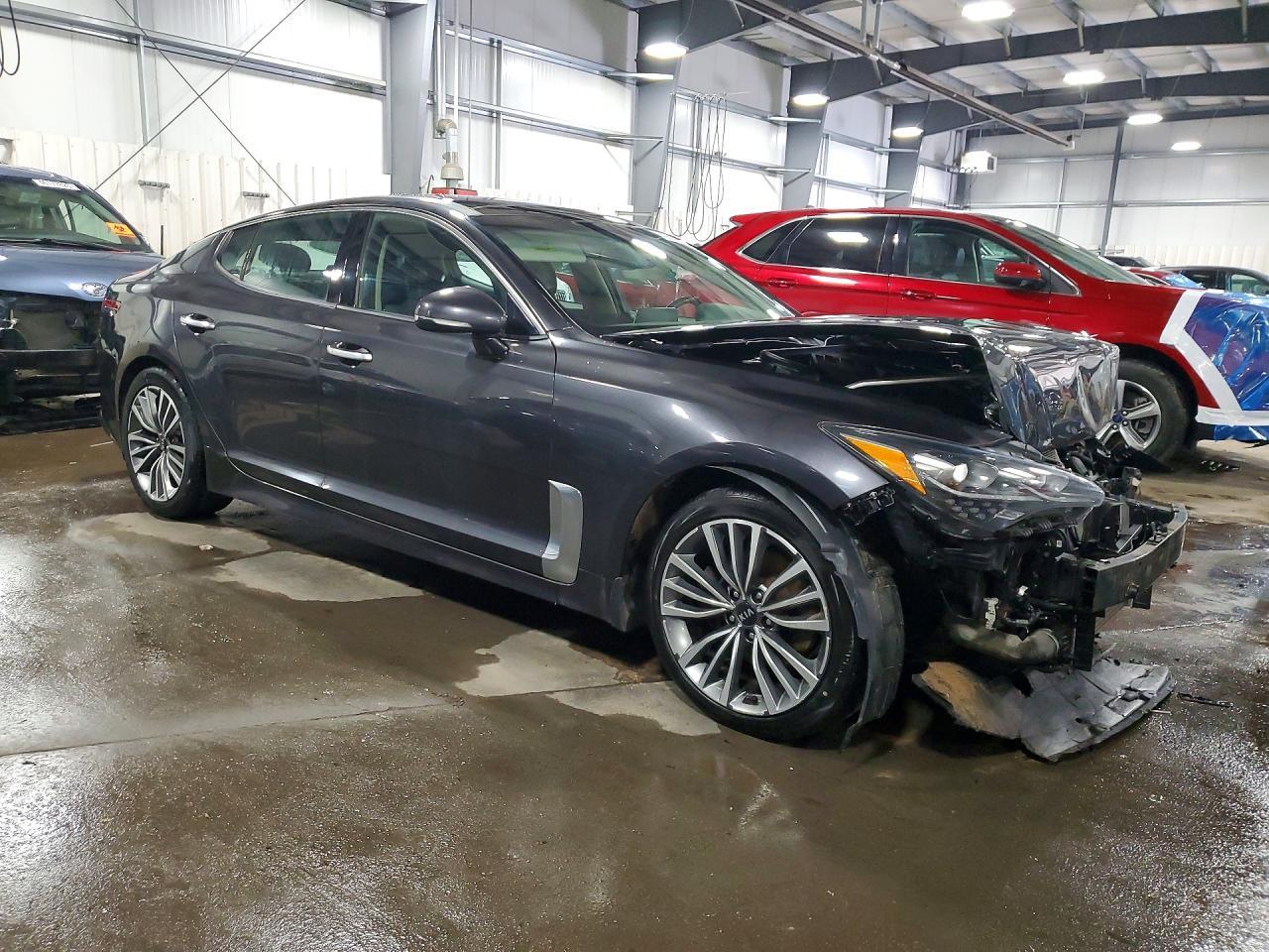 2019 Kia Stinger Base - Фото 4