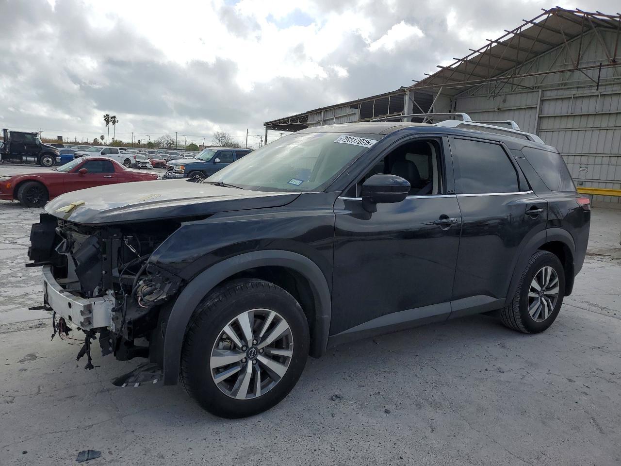 2024 Nissan Pathfinder Sl