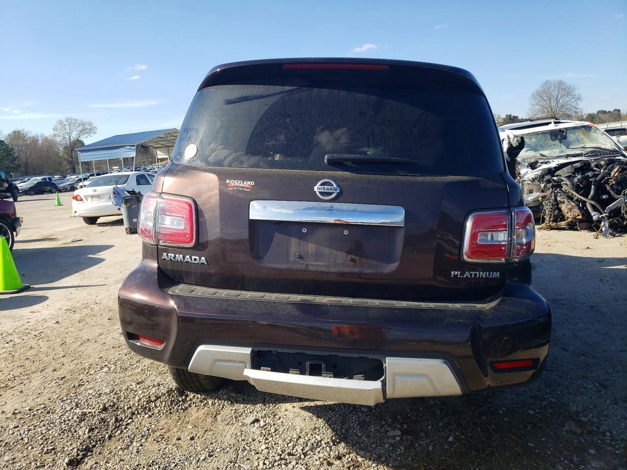 2017 Nissan Armada Platinum - Image 6