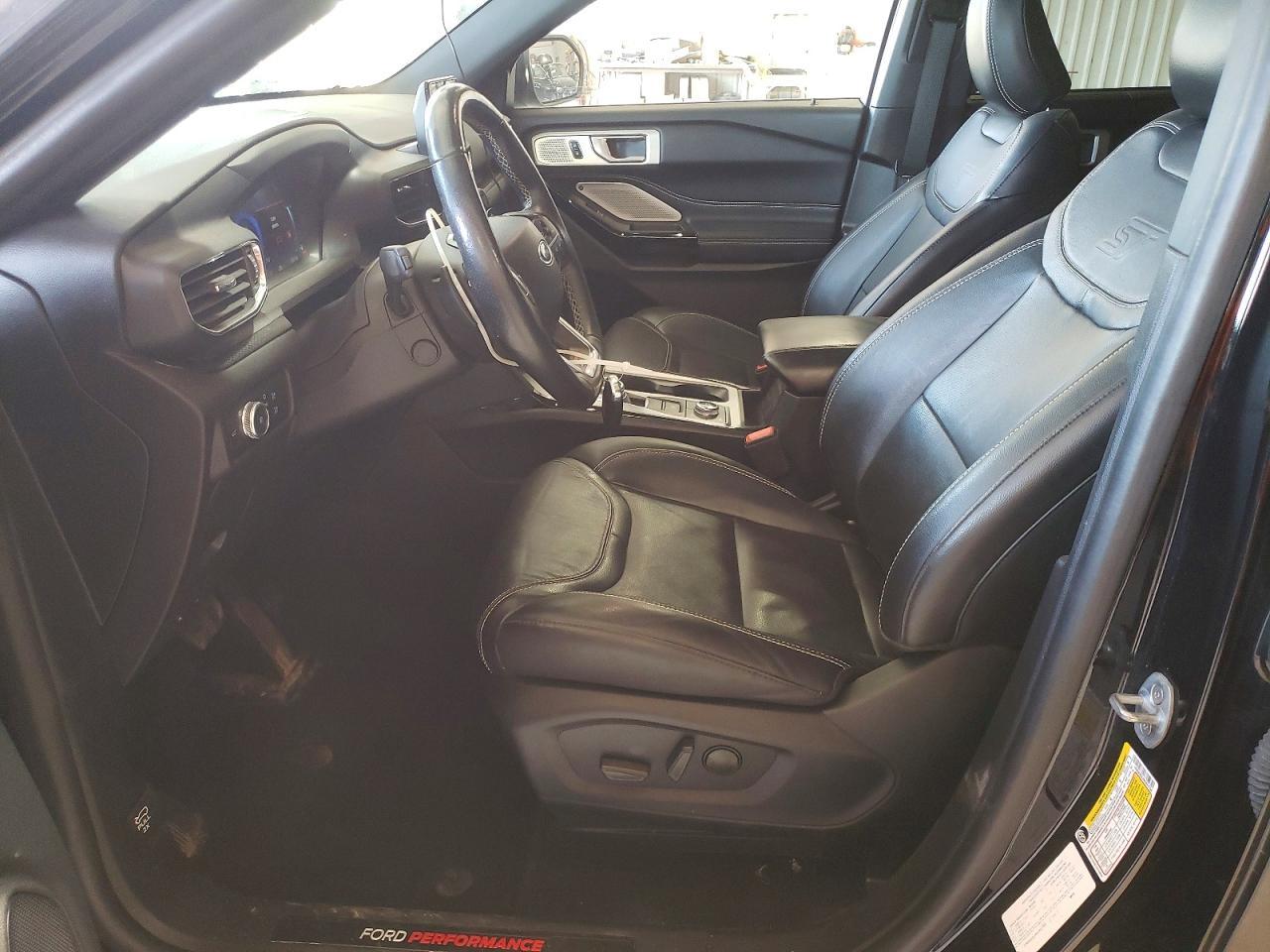 2022 Ford Explorer St - Фото 7