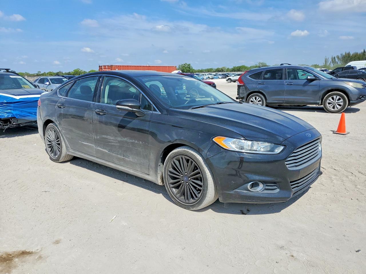 2014 Ford Fusion Se - Фото 4