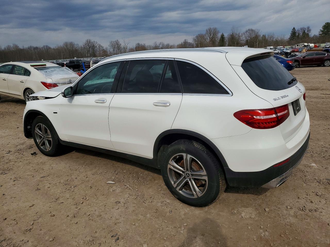 2019 Mercedes-Benz Glc 350E - Фото 2