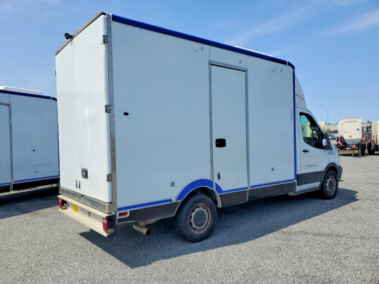 2020 Ford Transit Delivery Truck - Image 3