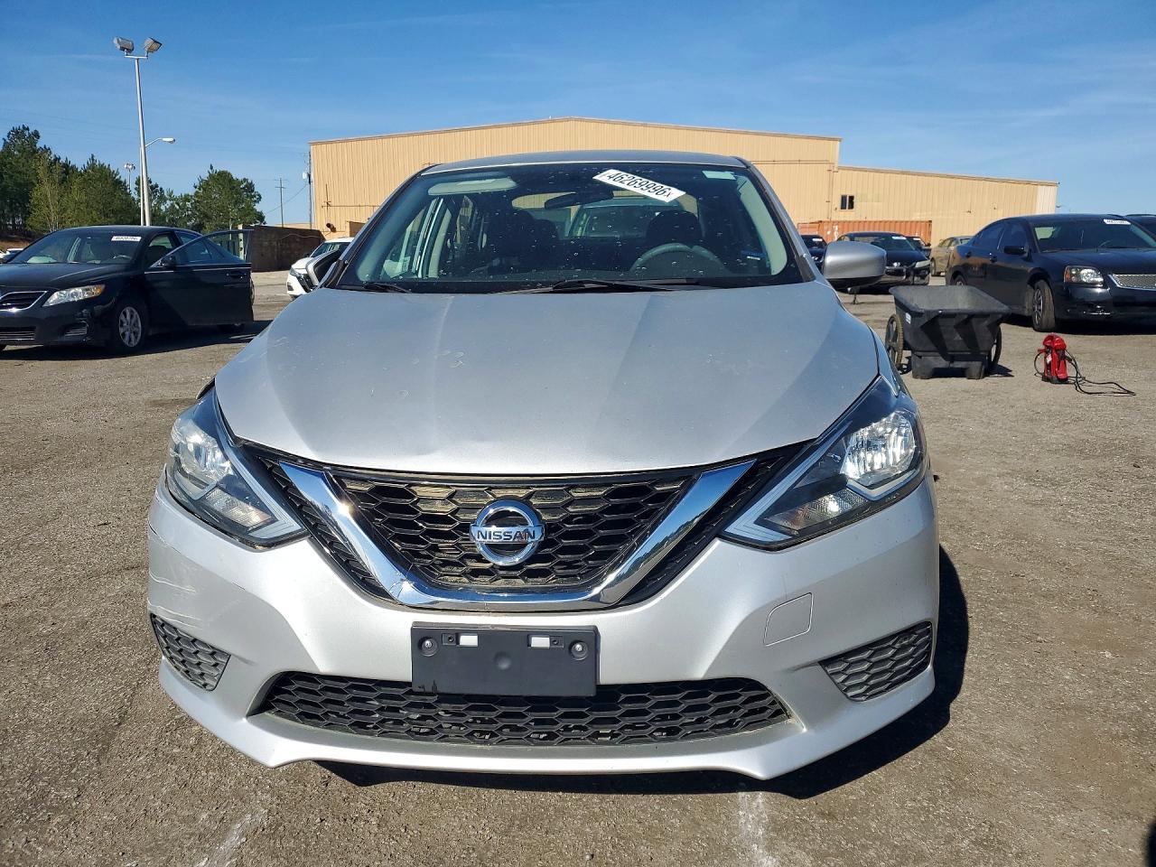 2017 Nissan Sentra Sv - Фото 5