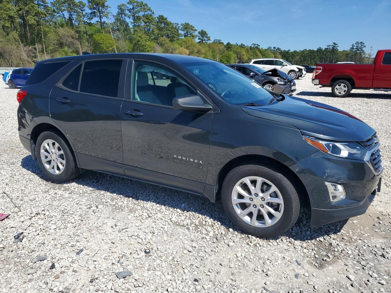 2020 Chevrolet Equinox Ls - Фото 4