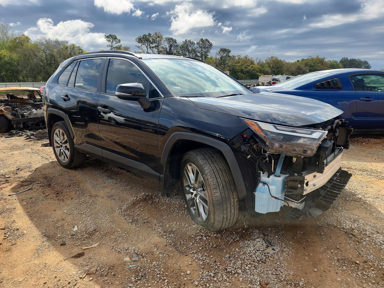 2022 Toyota Rav4 Xle Premium - Фото 4