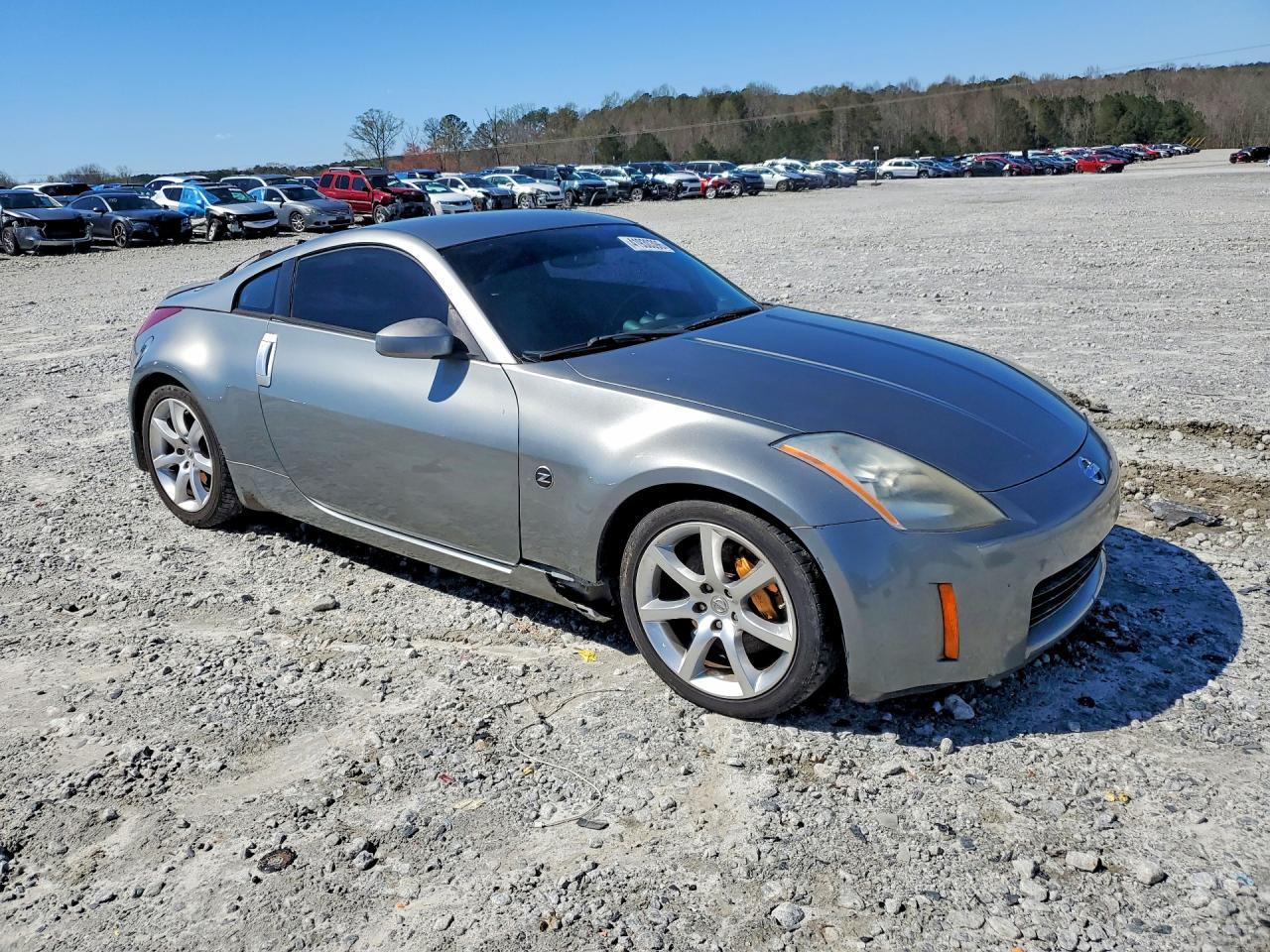2005 Nissan 350Z Base - Image 4