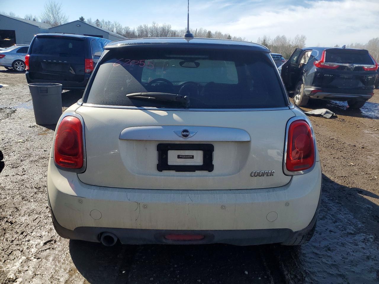2015 Mini Cooper - Image 6