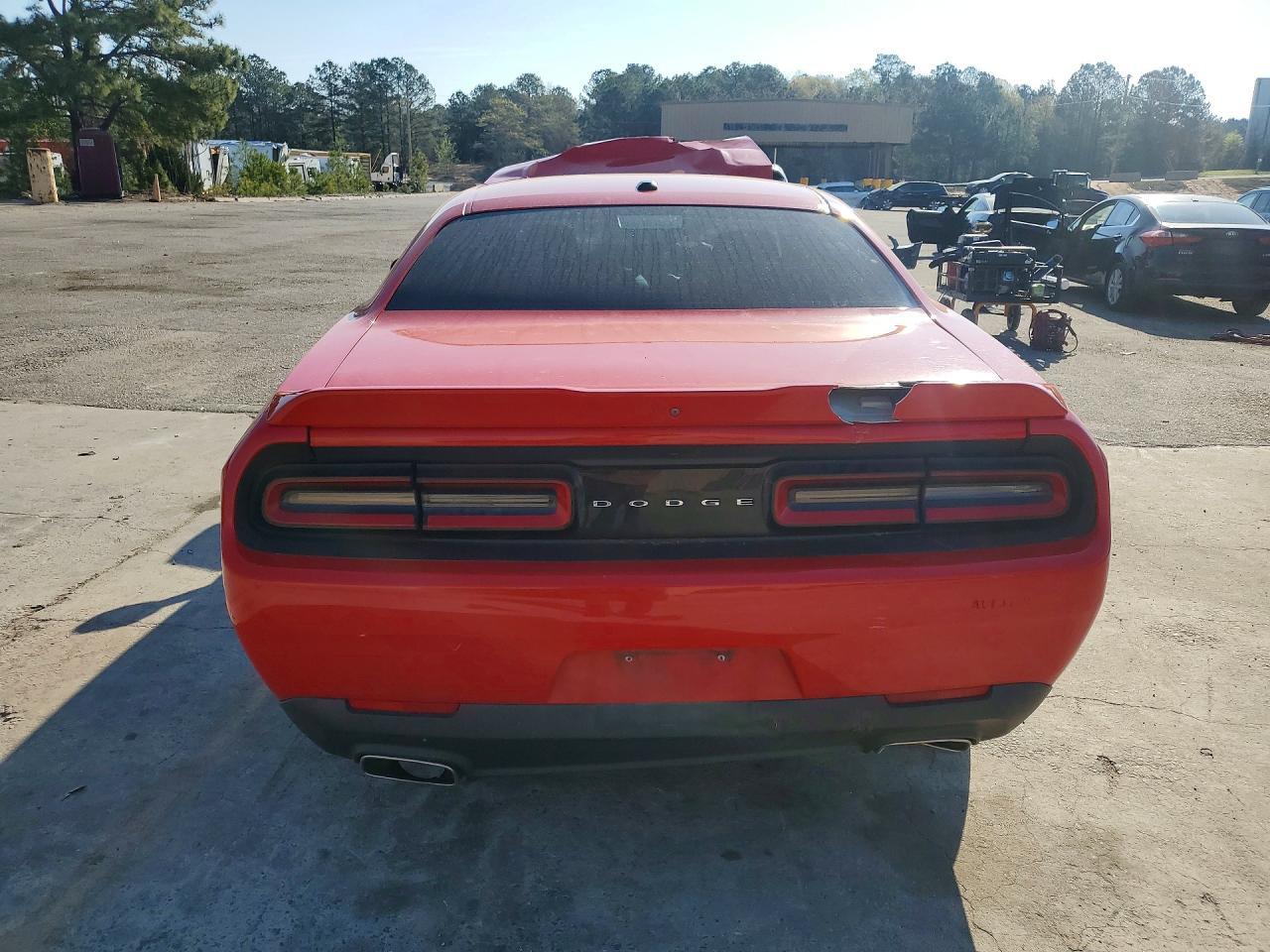 2019 Dodge Challenger Sxt - Image 6