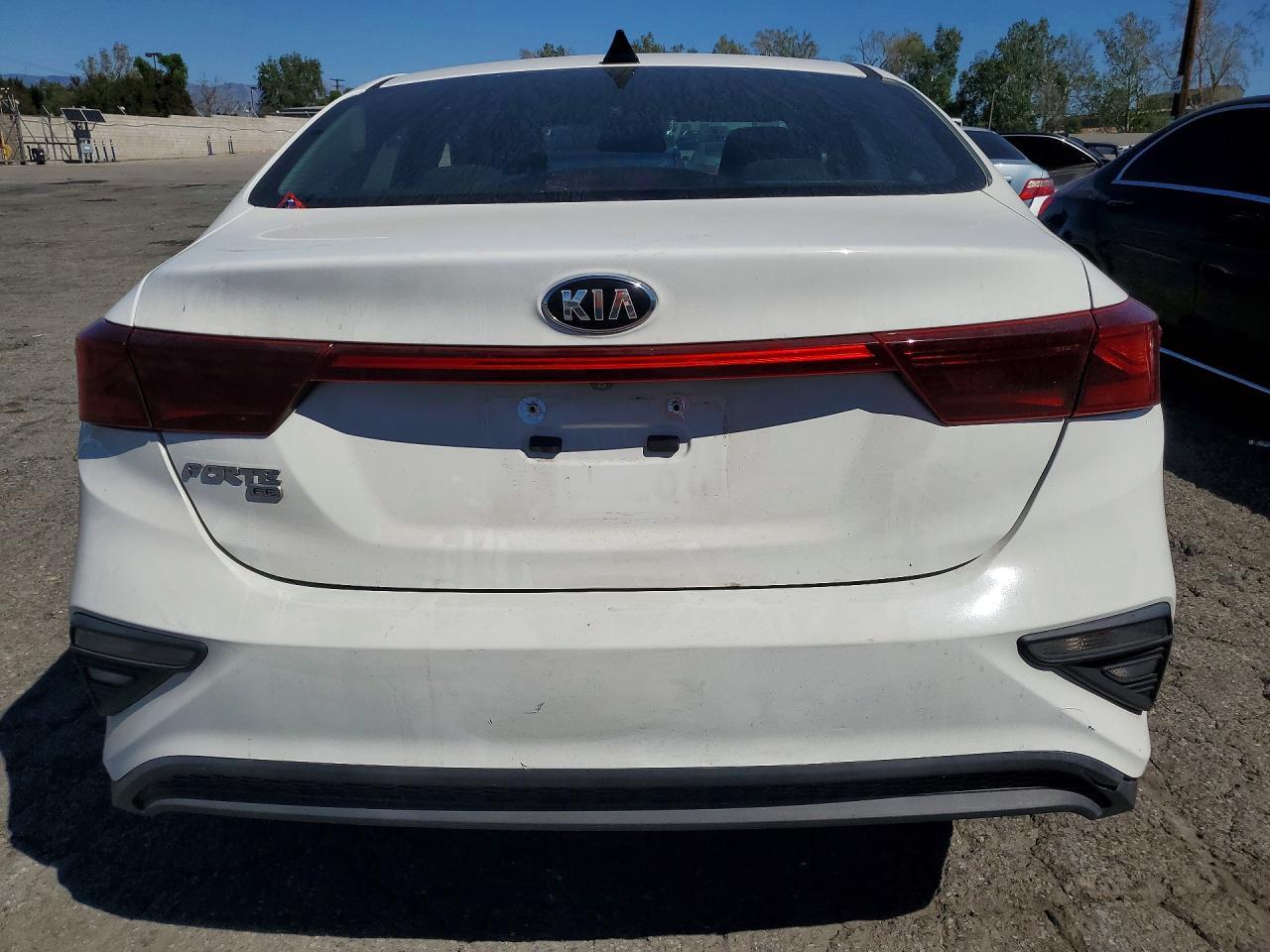 2020 Kia Forte Fe - Фото 6