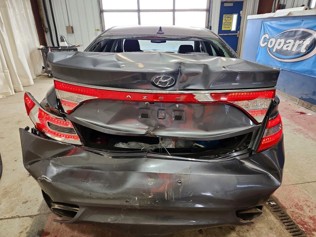 2012 Hyundai Azera Base - Image 6