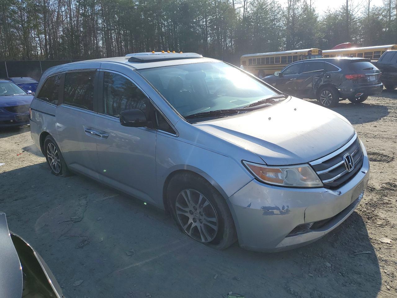 2013 Honda Odyssey Exl - Фото 4