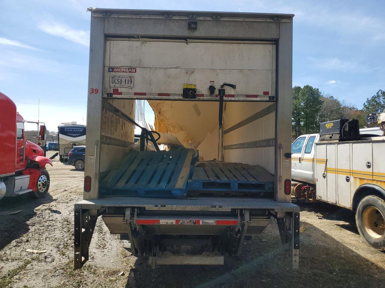 2024 Isuzu Nrr Refrigerated Box Truck - Фото 6